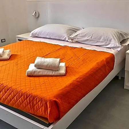 Vucciria Hostel
